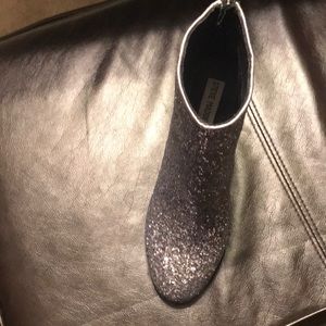 Steve Madden cynthia g pewter bootie